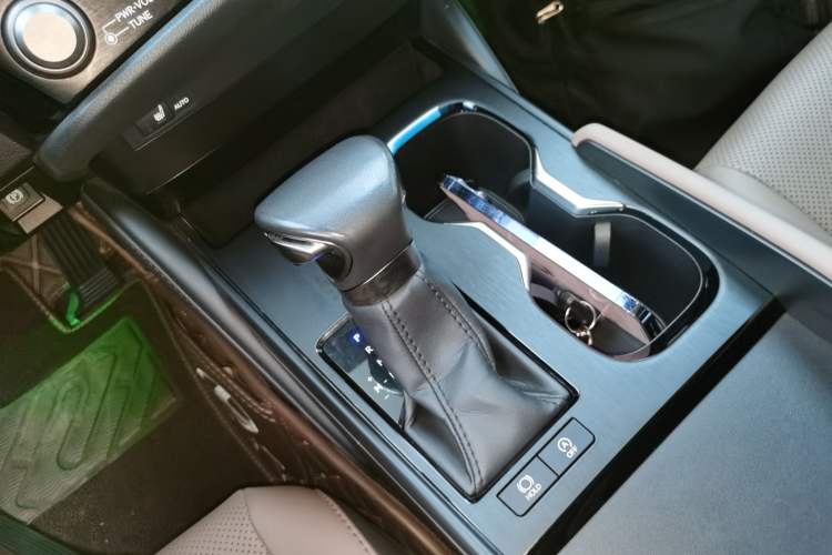 Used Lexus ES 2022 200 Excellence Edition