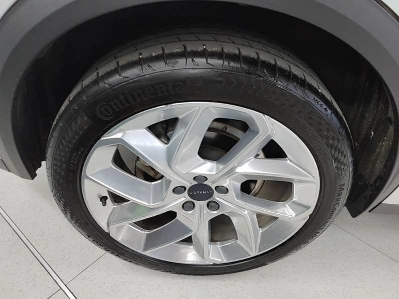 Used Lynk & Co 05 2022 2.0T Two-Wheel Drive Shine Halo — 25