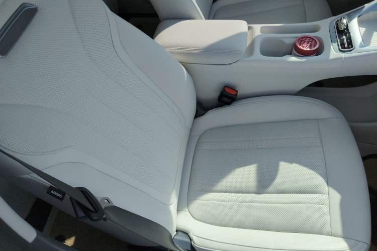 Used Geely Galaxy Geome 2025 310km Youth Edition Right Front Seat