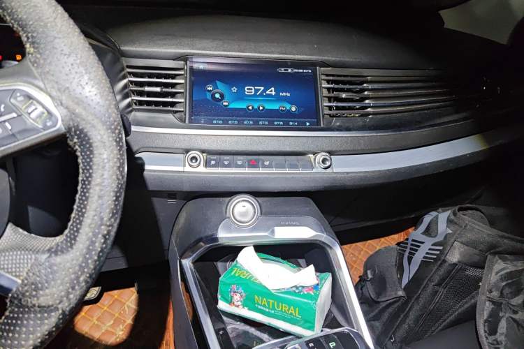 Used Haval H6 2017 Blue Label 2.0T Automatic Two-Wheel Drive Luxury Model