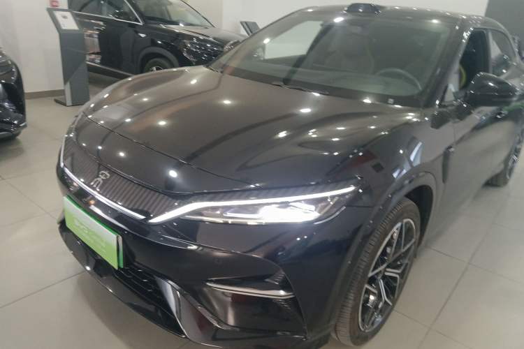 Used BYD Song L EV 2025 Intelligent Driving Version 602 km Range LiDAR-equipped All-Wheel-Drive Type