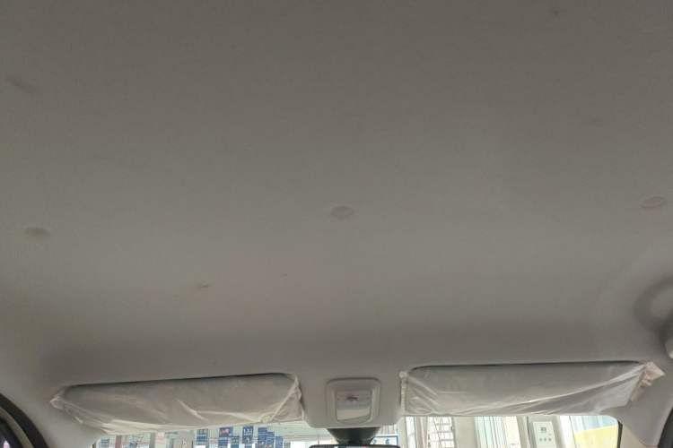 Used Wuling Hongguang MINIEV 2025 Four-Door Version Advanced Edition Headliner