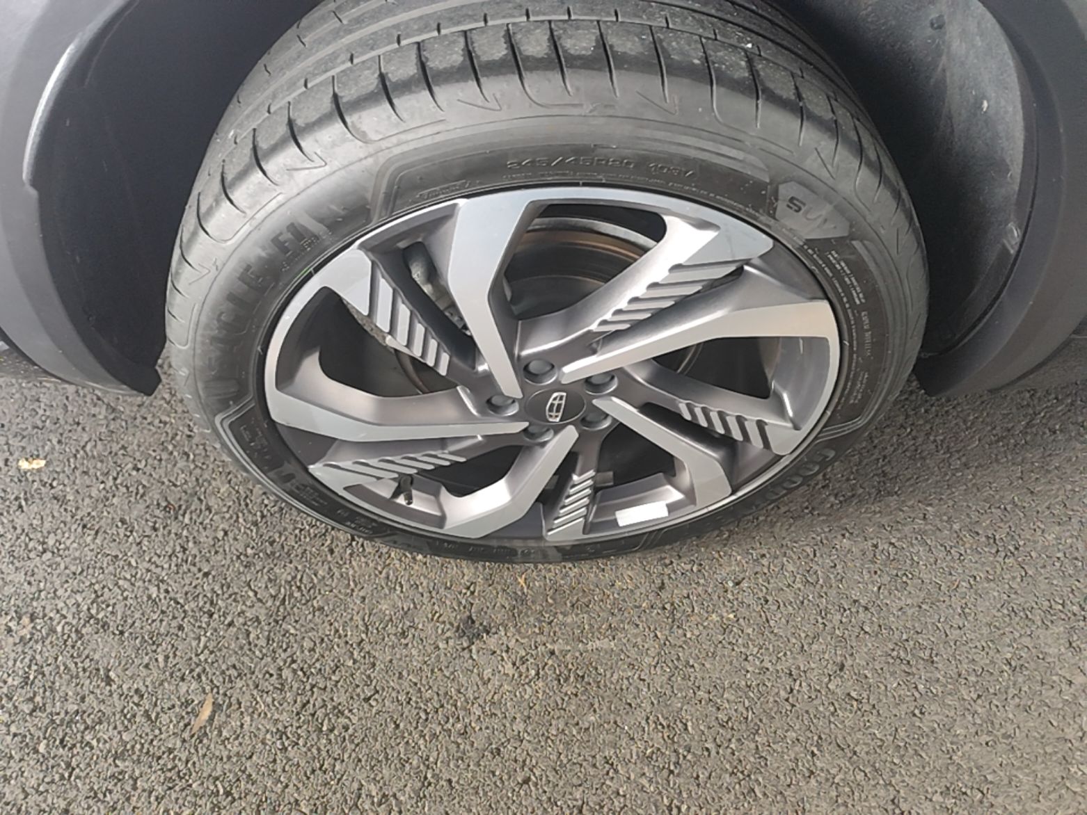 Geely Auto Monjaro L 2023 2.0TD High-Power Automatic Two-Wheel Drive Flagship Version — снимка 11