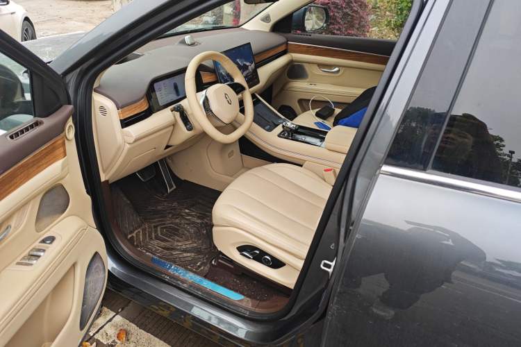 Used Hima AITO M7 2024 1.5T Intelligent Driving 4WD Max Edition 5 Seats Driver Seat