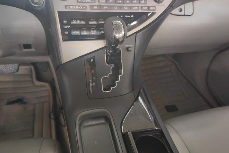 Used Lexus RX Classic 2011 270 Elegant Edition Gear Lever