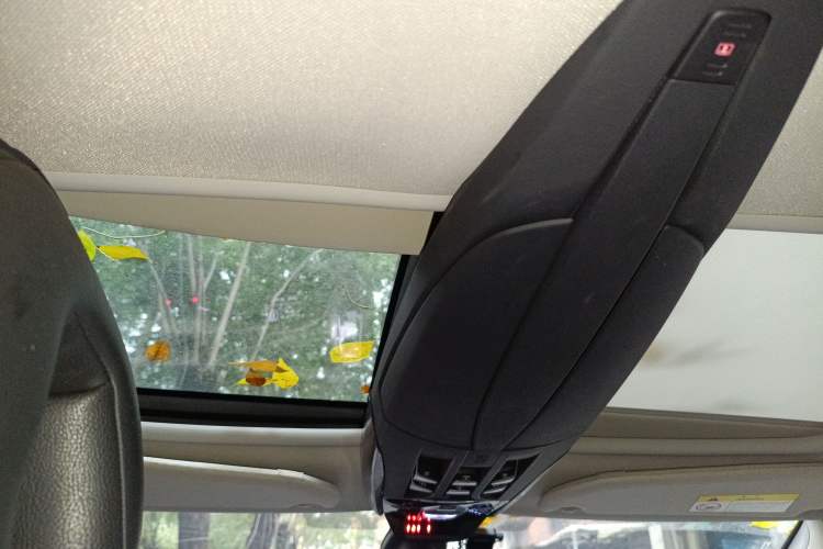 Used DS 5 2013 1.6T Luxury Edition THP200