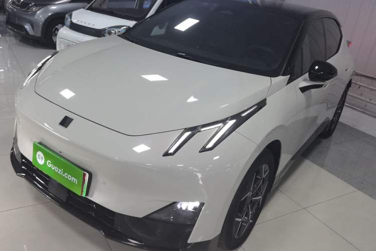 Used Lynk & Co Z20 2025 530 km Range Rear-Wheel Drive Pro