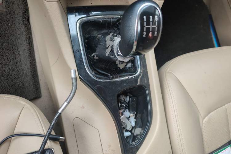 Used Baojun 730 2016 1.5L Manual Comfort Version 7 Seats China V Emission Standard
