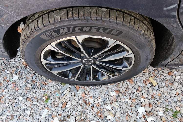 Used Roewe iMAX8 2021 400TGI Supreme Series Lu Zun Edition