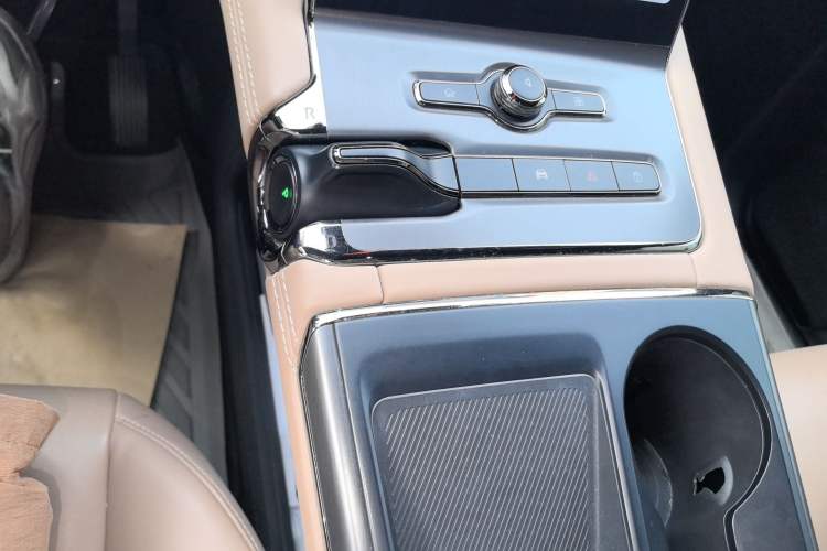 Used Nio ES6 2020 420 km Sport Edition Gear Lever