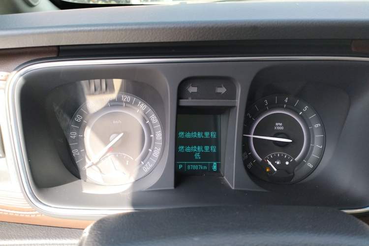 Used Buick GL8 2017 25S Luxury Version China V Standard