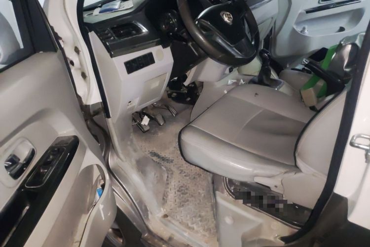 Used Jinbei New Hiace X30L 2016 1.3L Business Edition DLCG12 Left Front Seat