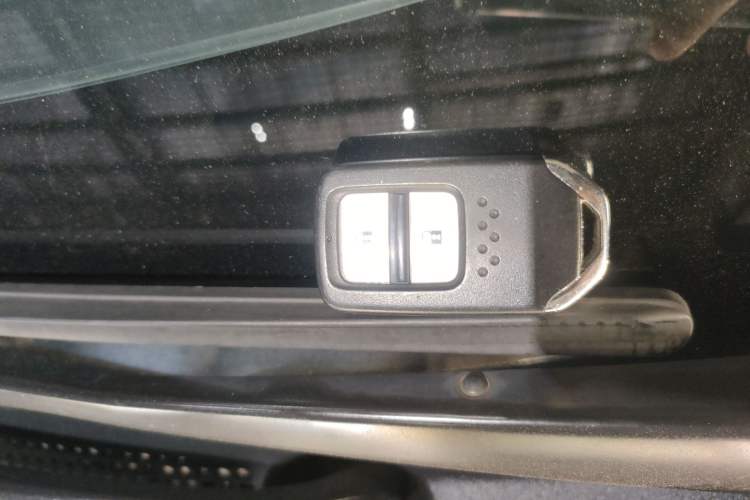 Used Honda XR-V 2017 1.8L EXi CVT Comfort Version
