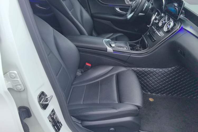 Used Mercedes-Benz C-Class 2020 Restyled C 260 L Sport Edition Right Front Seat