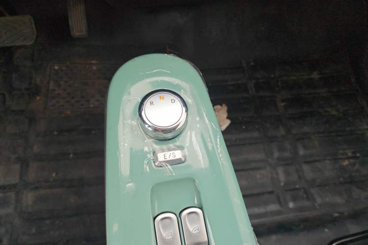 Used CHANGAN NEVO Lumin 2023 205km Xiangqin Version