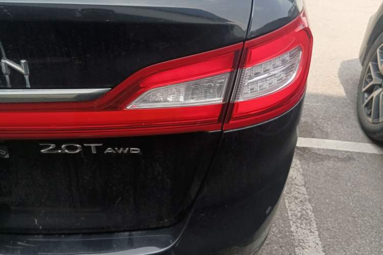 Used Lincoln MKX 2018 2.0T Four-Wheel Drive Zunya Edition Exterior 3