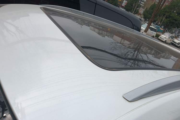 Used Cadillac XT5 2018 25T Luxury Model
