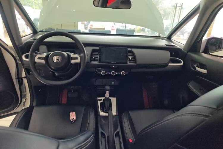 Used Honda Fit 2021 1.5L CVT Trendy Edition Center Console