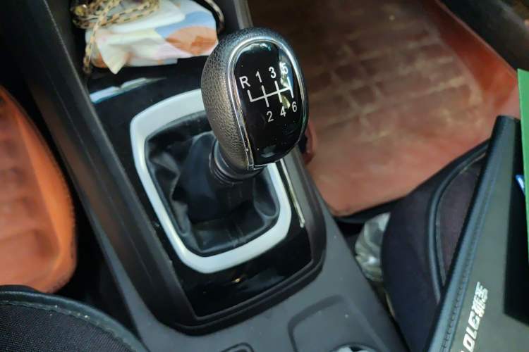 Used Baojun 310W 2017 1.5L Manual Comfort Version China V
