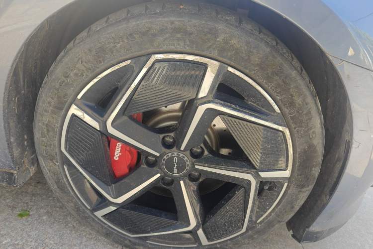 Used BYD Seal 2022 700 km Long-Range Rear-Wheel-Drive Version
