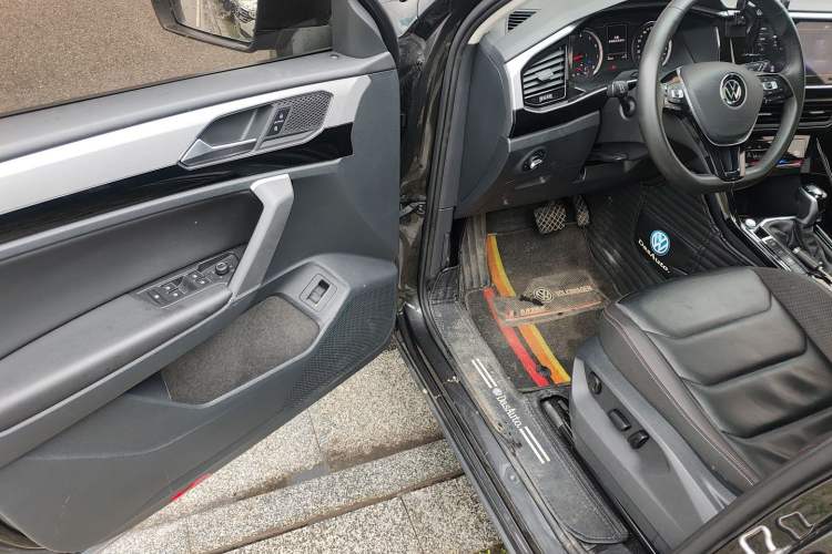 Used Volkswagen Tayron 2021 280TSI Two-Wheel Drive Luxury Smart Connectivity Version Driver Seat