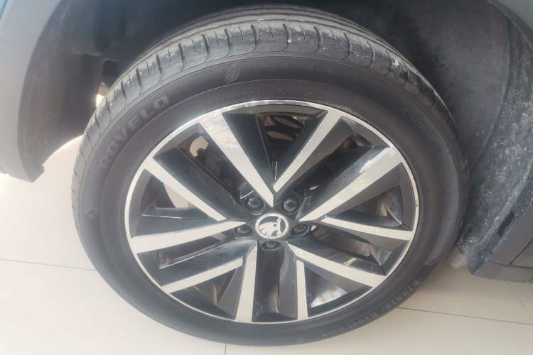 Used Skoda Kamiq 2018 1.5L Automatic Comfort Edition China VI Standard
