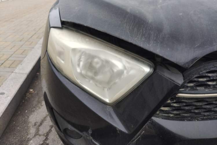 Used FAW Xiali N7 2013 1.3L Manual Luxury Model Right Front Headlight