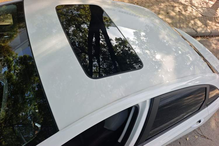 Used Chevrolet Monza 2023 1.5L Dual-Clutch Enjoyment Edition Roof