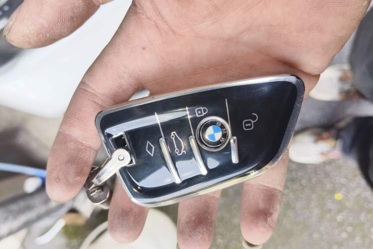 Used BMW X1 2021 sDrive20Li Premium Edition Vehicle Key