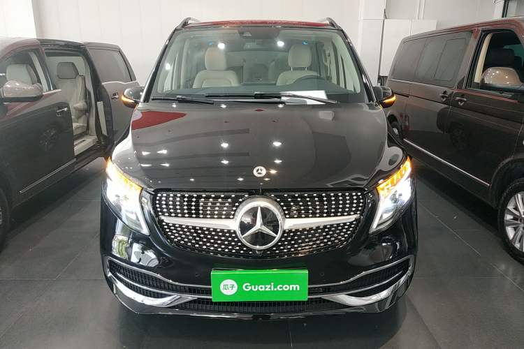 Used Mercedes-Benz V-Class 2022 V 260 Avantgarde Edition