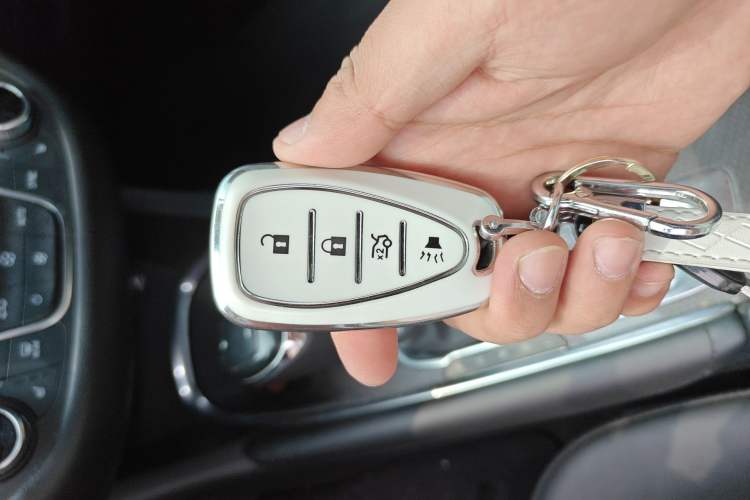 Used Chevrolet Malibu XL 2019 535T CVT Active Version Vehicle Key