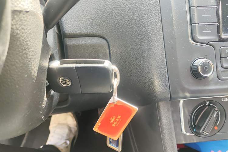 Used Volkswagen Polo 2016 1.6L Automatic Comfort Model Vehicle Key