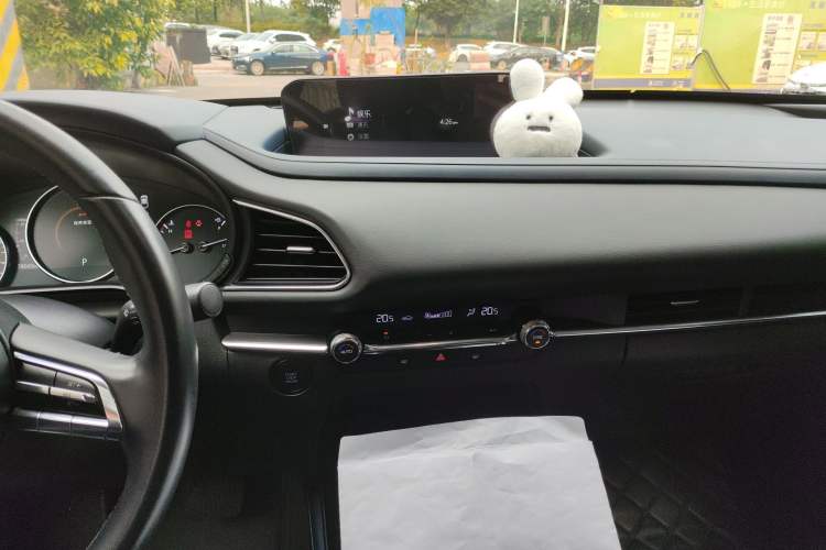 Used Mazda CX-30 2021 2.0L Automatic YAYUE Version Audio And AC Panel