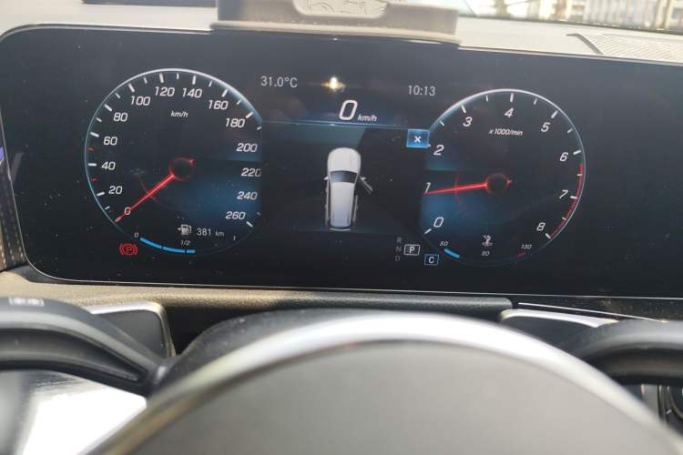 Used Mercedes-Benz GLB 2022 Updated GLB 200 Fashion Edition
