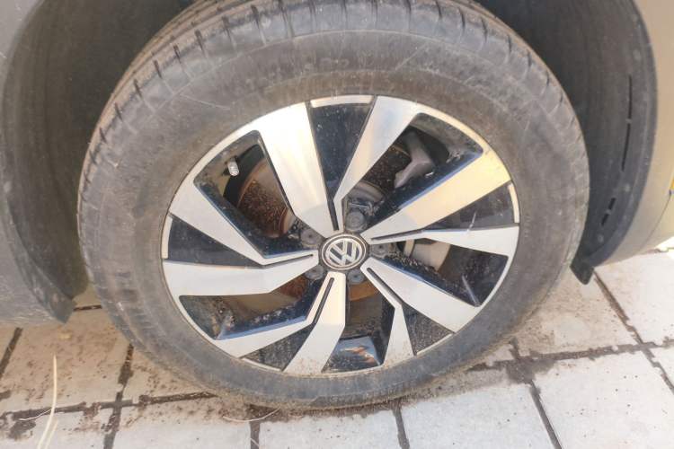 Used Volkswagen Tayron 2019 330TSI Four-Wheel Drive Luxury Version China V Standard Right Front Wheel Hub