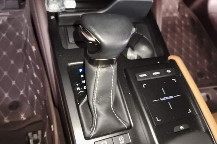 Used Lexus ES 2020 200 Excellence Edition