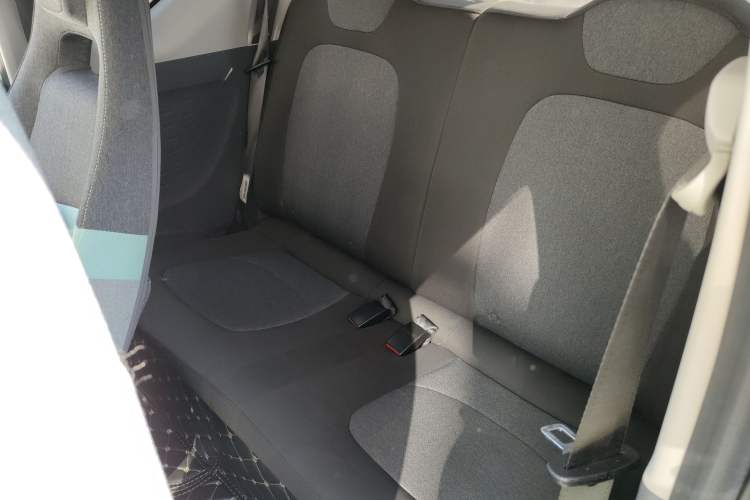Used Wuling Hongguang MINIEV 2021 Macaron Fashion Model Lithium Iron Phosphate Left Rear Seat