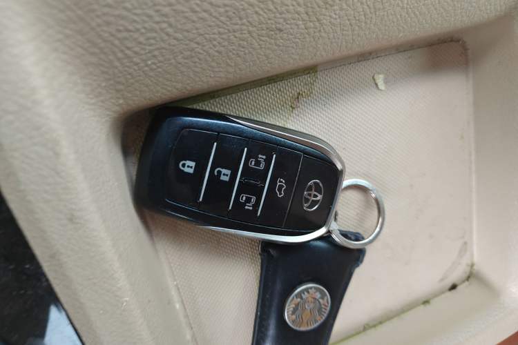 Used Toyota Alphard 2012 3.5L Luxury Edition