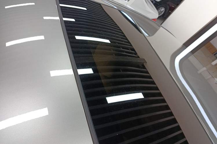 Used Lexus ES 2020 300h Premier Edition