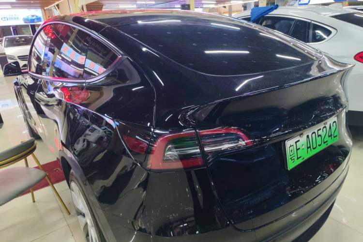 Used Tesla Model Y 2021 Standard Range Rear-Wheel Drive Version