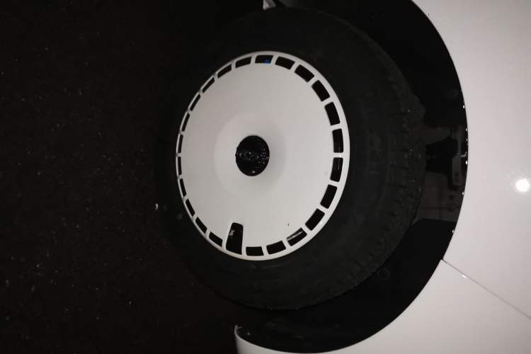 Used Chery QQ Ice Cream 2023 120km Ice Cream-Type Lithium Iron Phosphate