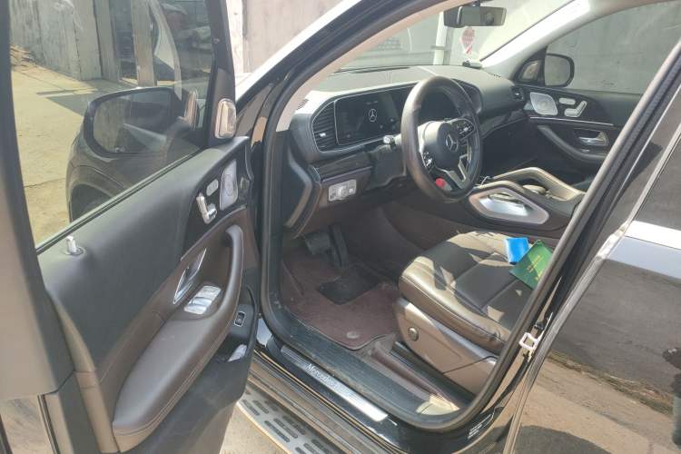 Used Mercedes-Benz GLE 2023 GLE 350 4MATIC Stylish Model
