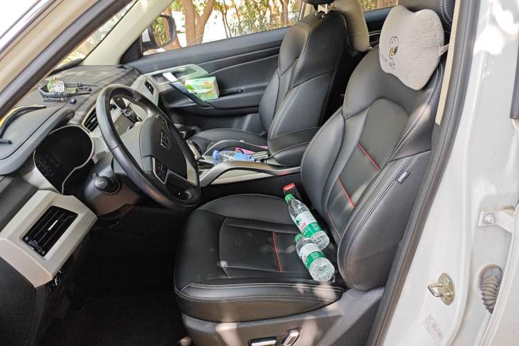 Used Geely Auto Emgrand X7 Sport 2020 1.8TD DCT Two-Wheel Drive Smart Connect 4G-Enabled Version