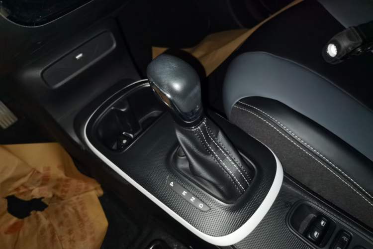 Used Roewe Clever 2022 311km QiQi BoBo Edition