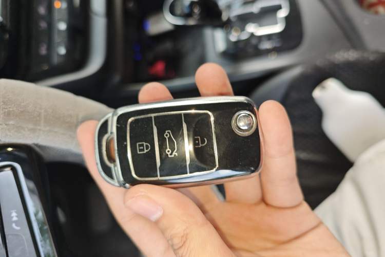 Used CHANGAN Alsvin 2019 1.5L DCT Comfort Model China VI Standard
