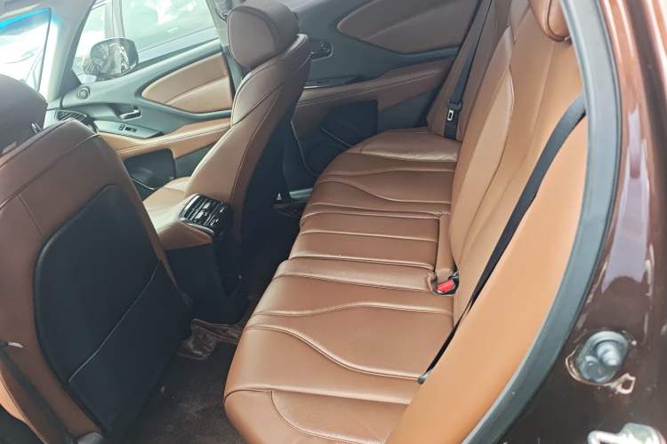 Used Acura CDX 2016 1.5T Two-Wheel Drive Deluxe Edition