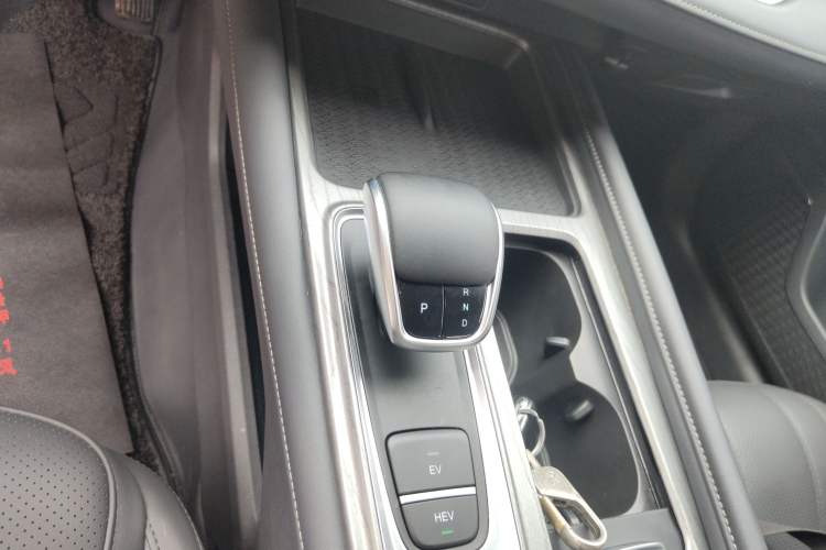 Used Chery Fengyun A8 2024 127 ZHU FENG Version Gear Lever