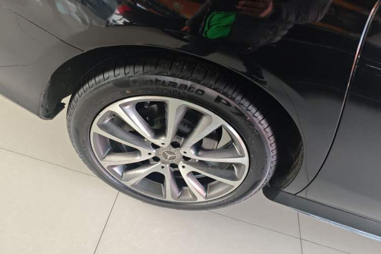 Used Mercedes-Benz E-Class 2019 Restyled E 300 L Sporty and Stylish Edition