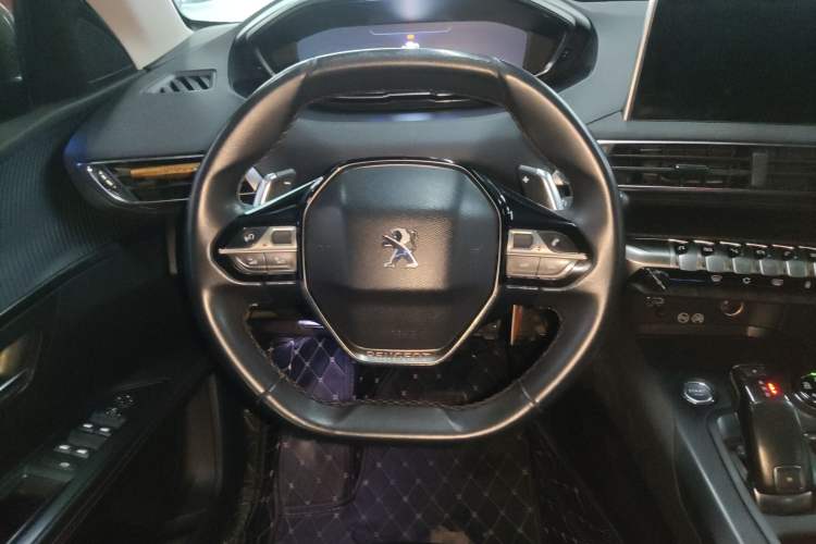 Used Peugeot 5008 2017 350THP 7-Seater Elite Edition