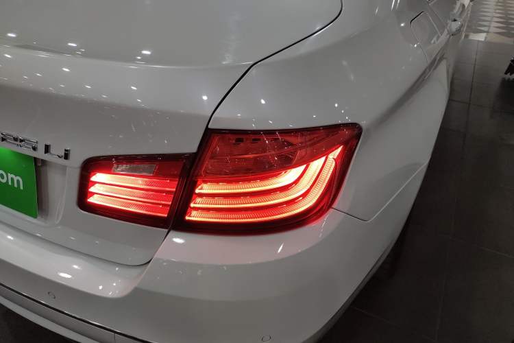 Used BMW 5 Series 2014 525Li Luxury Design Package